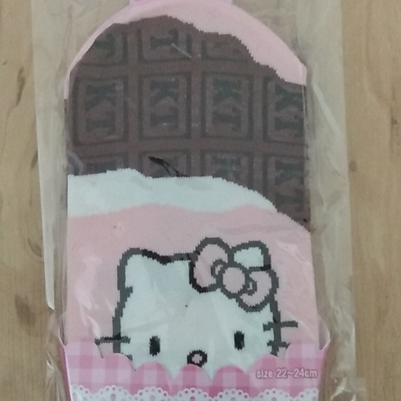 3 pairs Hello Kitty Ladies / Girl Socks - Picture 9 of 10